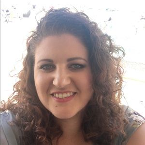 Meet your Posher, Kara